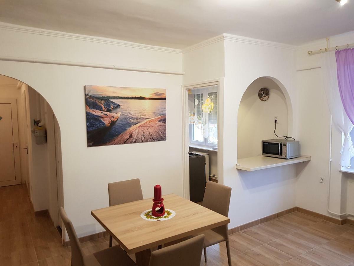 קישקונהלש Lia Apartman מראה חיצוני תמונה